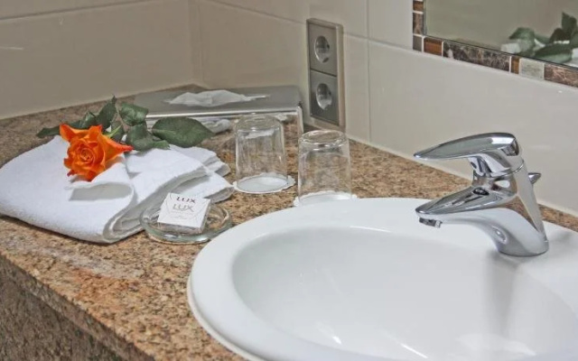 Hotel Hack