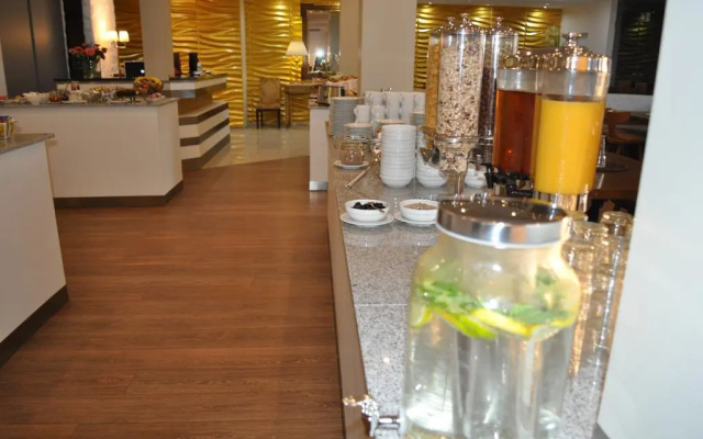 Hotel Adler