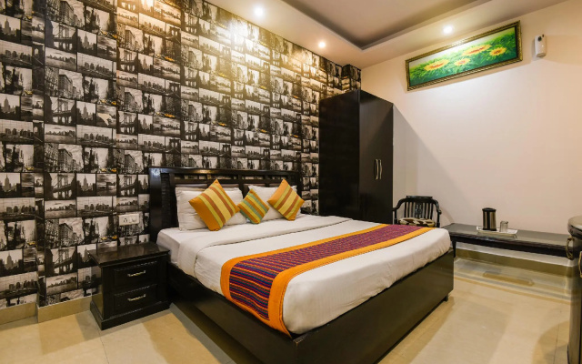 Hotel Universe Inn