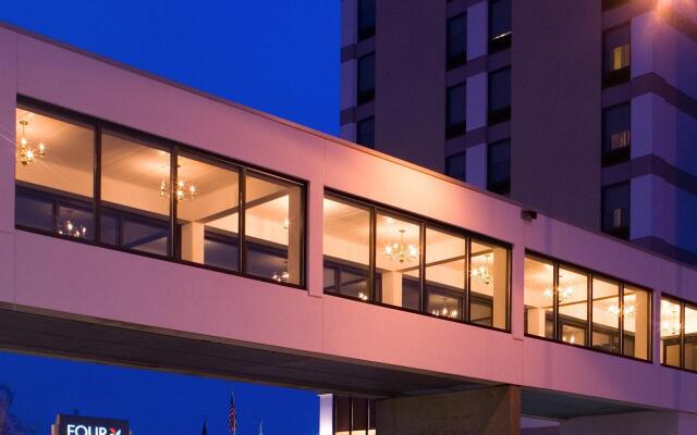 Отель Four Points by Sheraton Bangor США, Бангор - отзывы, цены и фото номеров - забронировать отель Four Points by Sheraton Bangor онлайн вид на фасад