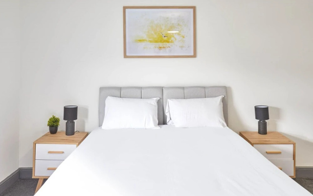 Host Stay Room 8 Clarendon