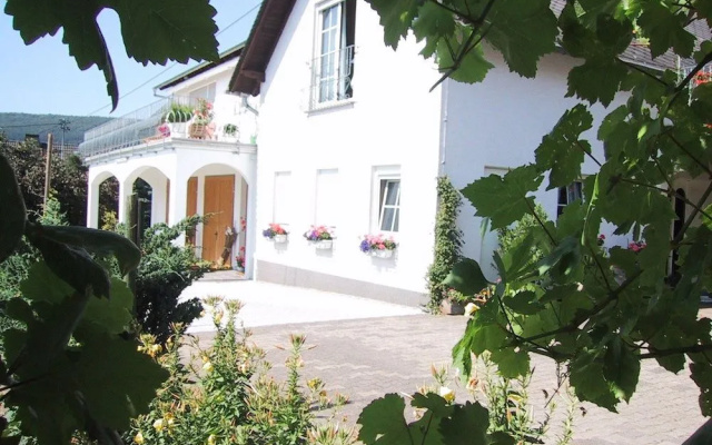 Wein- und Gästehaus Fries