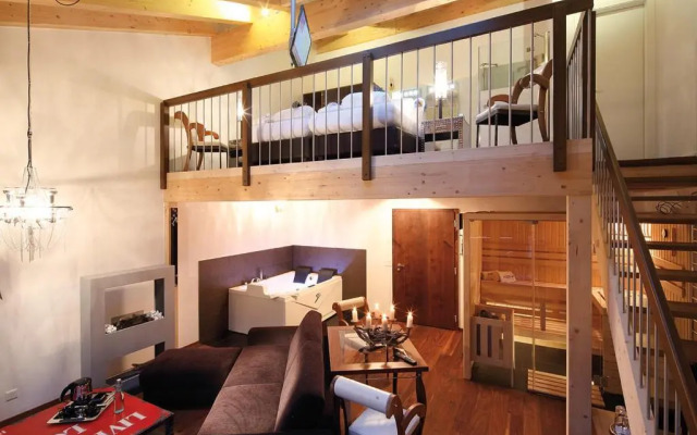 Loftsuite Hotel Saas