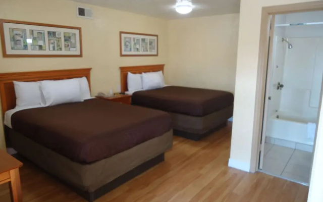 Budget Inn