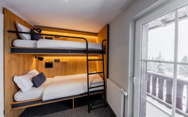 Villars Lodge