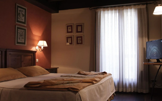 Hotel Pradas Ordesa