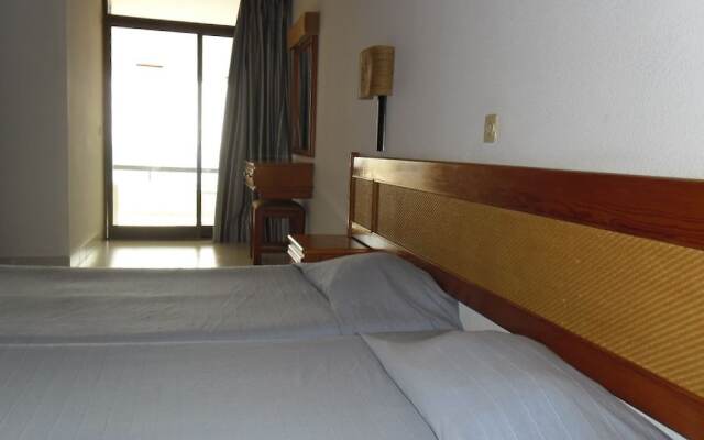 Отель Albufeira Cerro Mar by Rentals in Algarve (63) комната для гостей