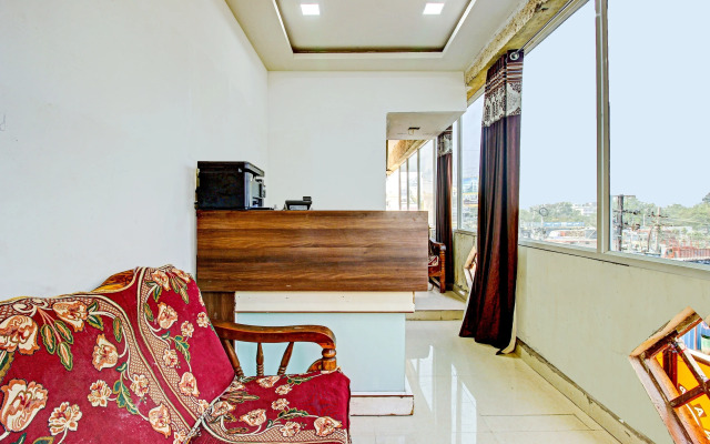 Hotel O Adhin Residency