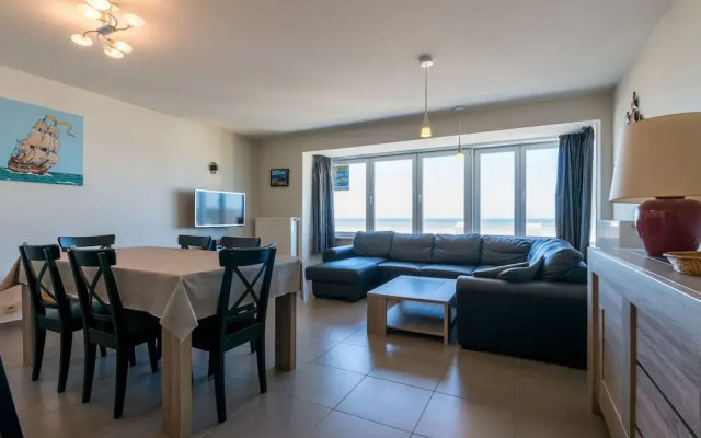 Apartment in Koksijde for 8 Person