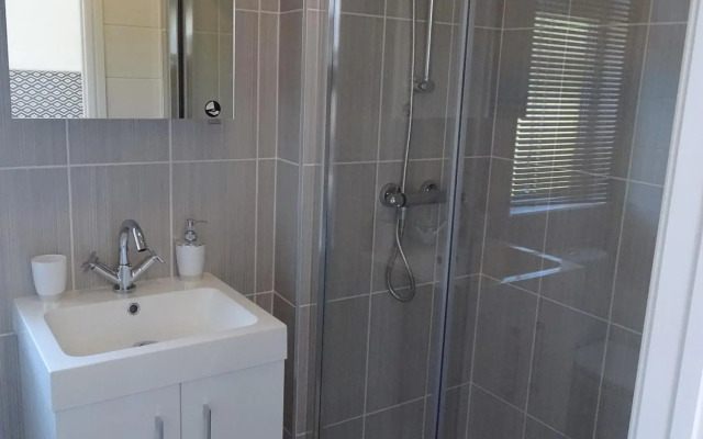 Three Bedroom Lodge 3