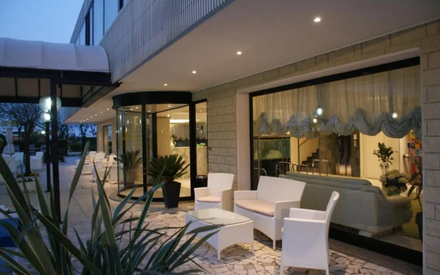 Hotel Granada