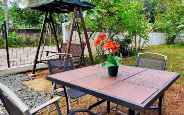 Charming Deluxe Room With Ac and Wifi
