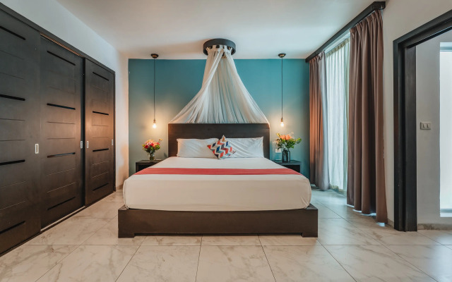 Soho Playa Hotel