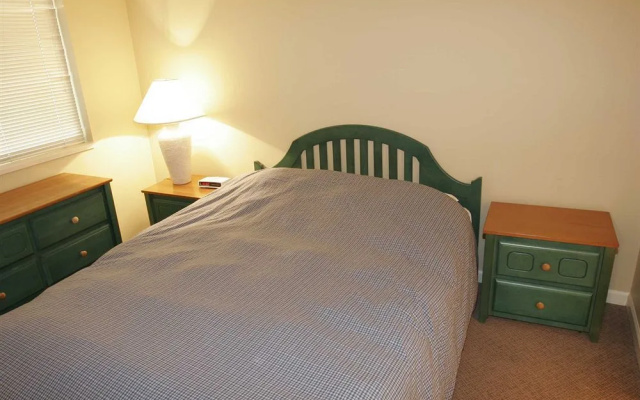 ResortQuest at Marketplace Lodge