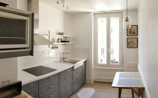 Le Cheylard, appartement spacieux et lumineux