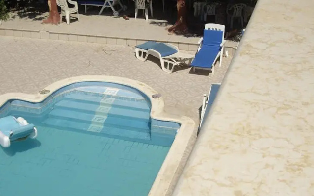 Zambas Coral Bay Apartment