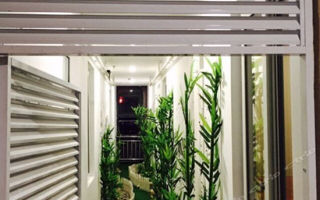Отель 7 Days Premium (Chongqing Fuling Binjiang Avenue) Китай, Фулинь - отзывы, цены и фото номеров - забронировать отель 7 Days Premium (Chongqing Fuling Binjiang Avenue) онлайн вид на фасад