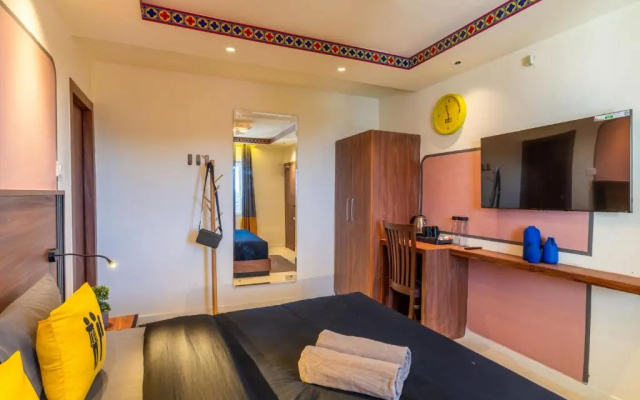 The Hosteller Dalhousie, Mall Road