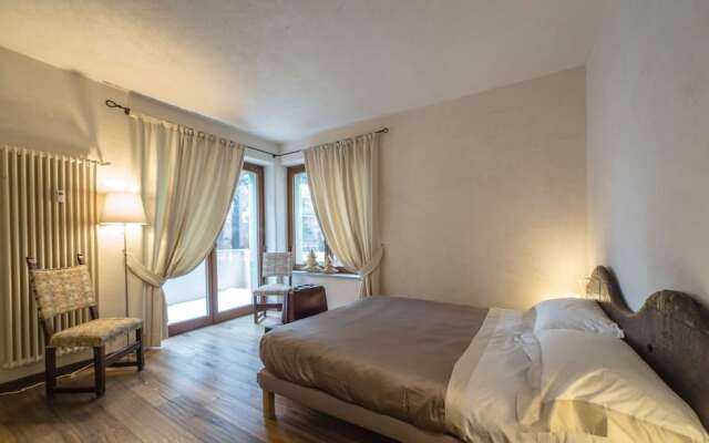 Отель Appartamenti InCentro Aosta Италия, Аоста - отзывы, цены и фото номеров - забронировать отель Appartamenti InCentro Aosta онлайн комната для гостей