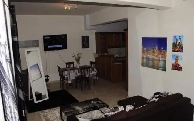 Ionias Apartment