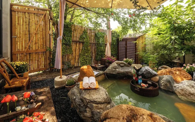 Beijing Nanshan Yanyu Song Hot Spring Holiday Homestay