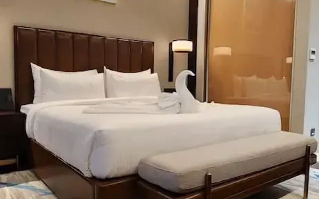 Unique Resort & Lifestyle
