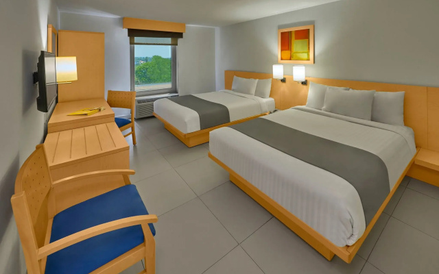 City Express by Marriott Lazaro Cardenas