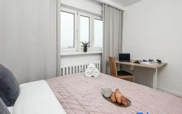 Lumina 3-room apartment with balcony