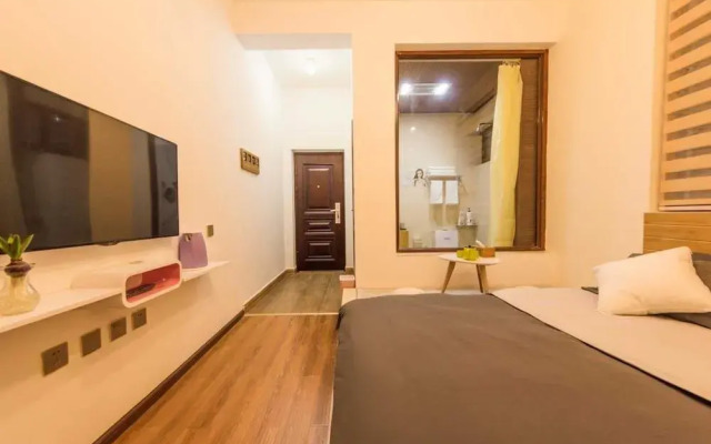Traveller Xingsu Creative Hostel