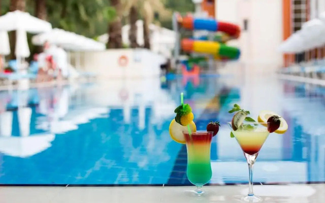 Lavia Hotels Kemer