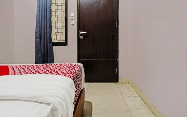 Hotel O JKK Sweet Room
