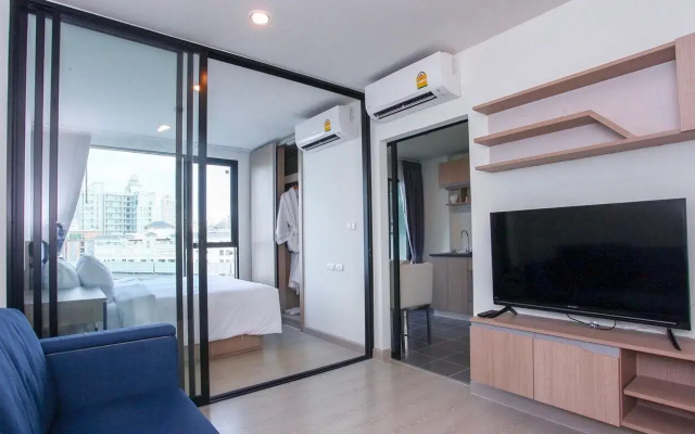Niche Mono Sukhumvit 50 by Ariva
