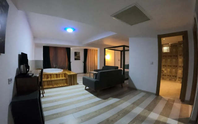 On Hotel