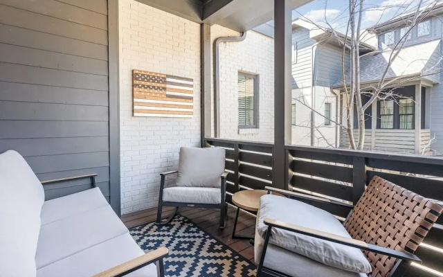 Beech Cove-private Patio-in 12 South District