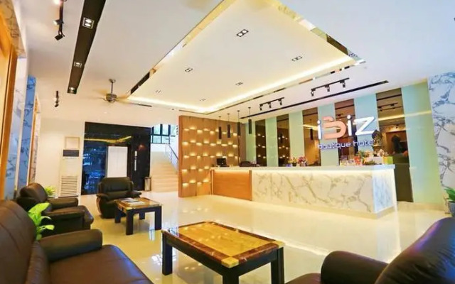 The Replica Suite