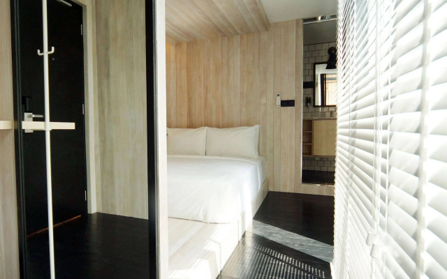 Container Hotel