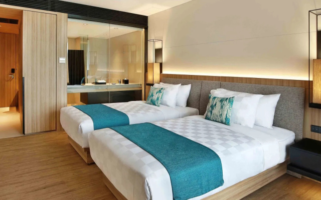Royal Tulip Gunung Geulis Resort and Golf