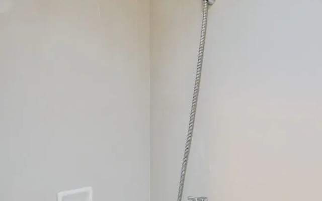 Good Place 1BR Tree Park Apartment near Teras Kota Mall