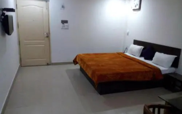 Hotel Heavens Guest House Haridwar