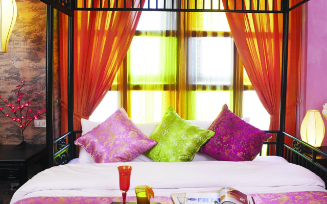 Отель Shanghai Mansion Bangkok
