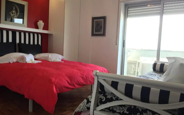 Casino Beach Apartment