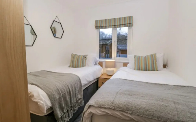 25 Thirlmere