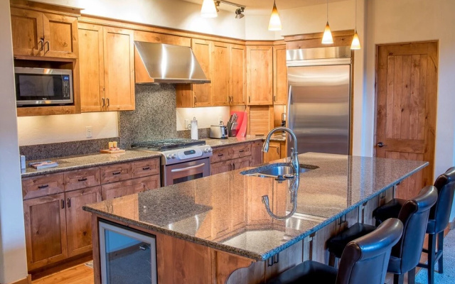 The Timbers #4N-1 - 1 Br Condo
