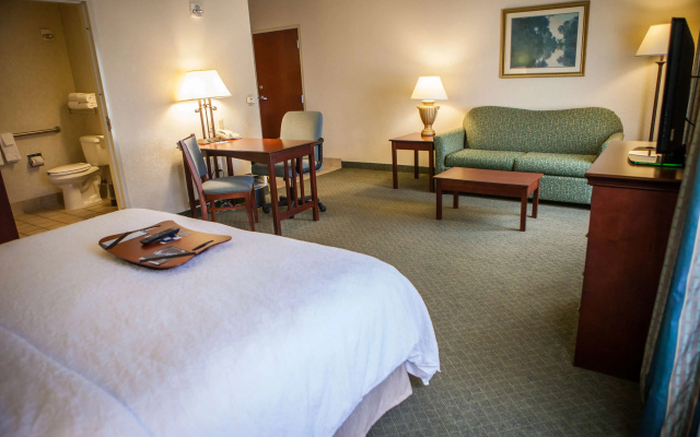 Hampton Inn & Suites Springfield-Southwest
