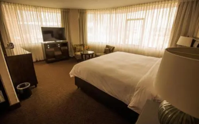 Roles Hotel