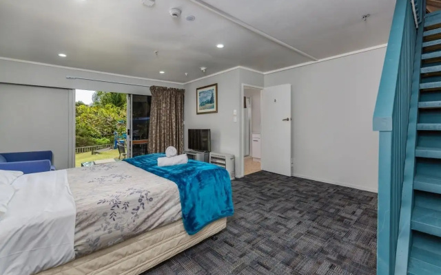 Riverside Lodge Paihia