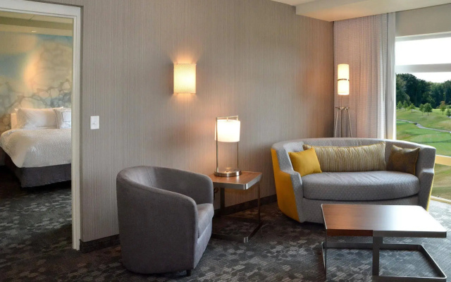 Courtyard by Marriott Youngstown Canfield