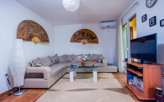 Apartment 5meters from Sea, Kotor