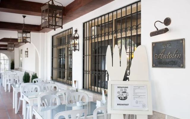 Hostal Antolín