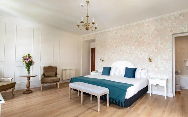 Hotel Infanta Isabel